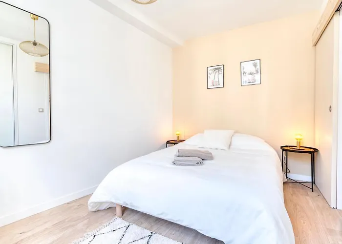 Le Petit Coin De La Rue Basse 아파트