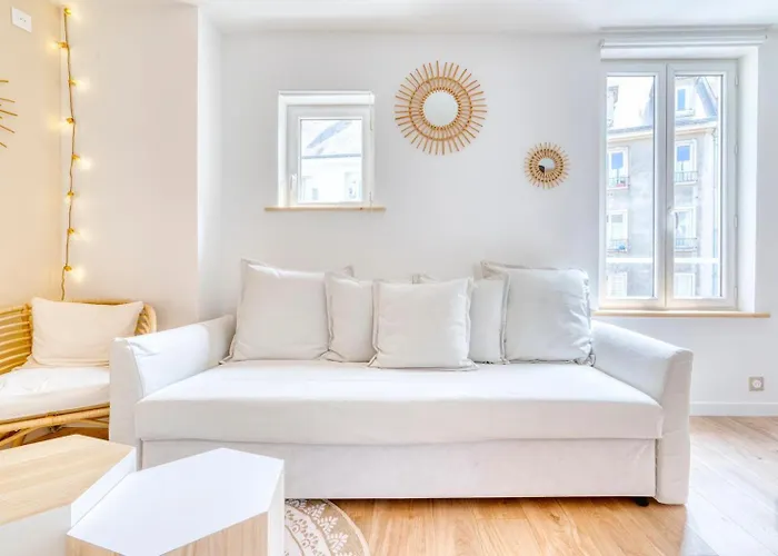 아파트 Le Petit Coin De La Rue Basse